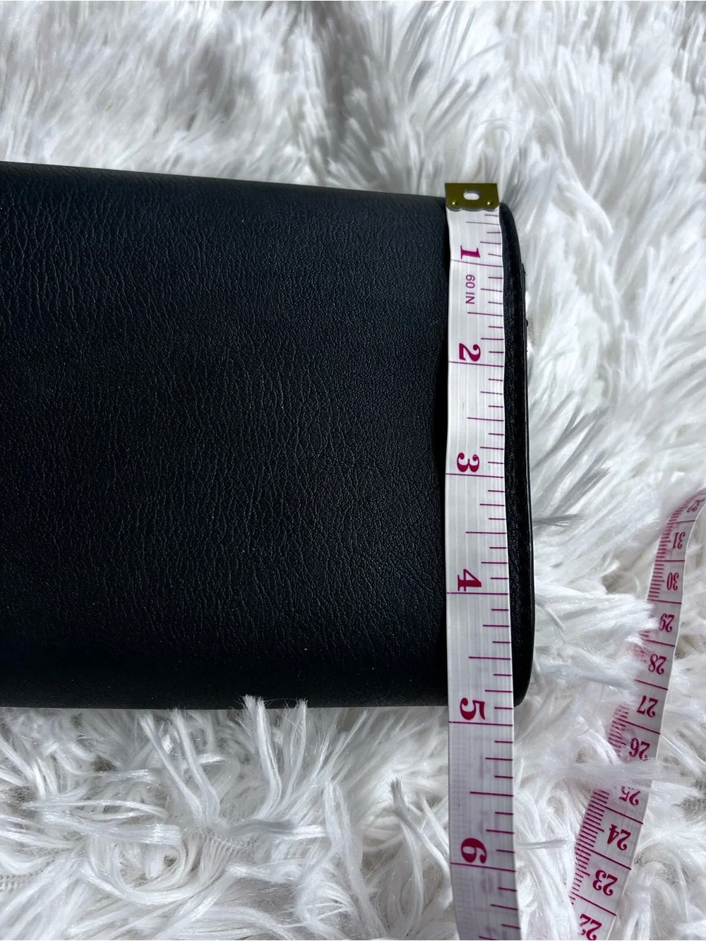 Vera Wang Black Women's Leather Wallet Clutch - Compact Everyday Organizer